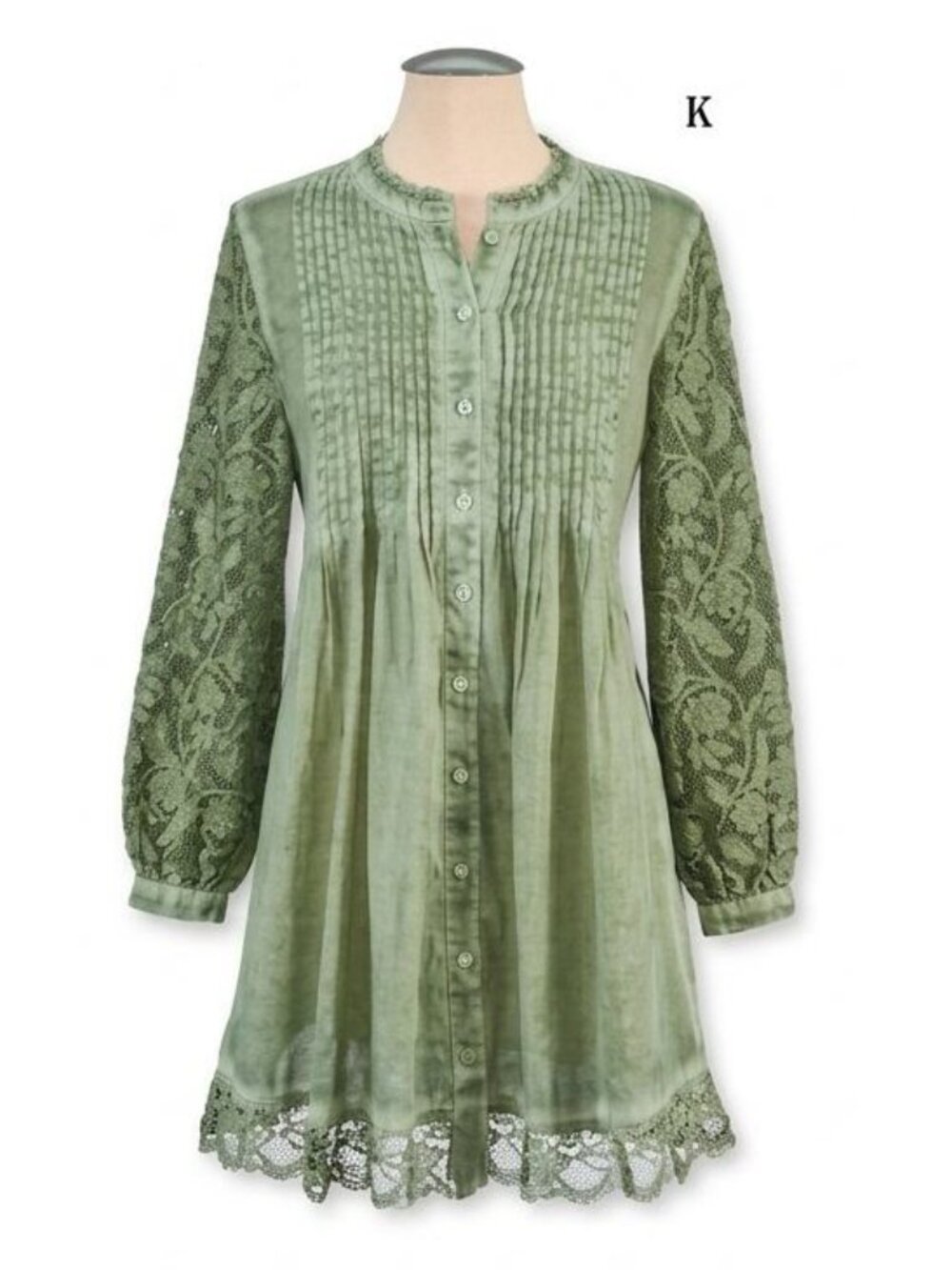 THE PYRAMID COLLECTION Top